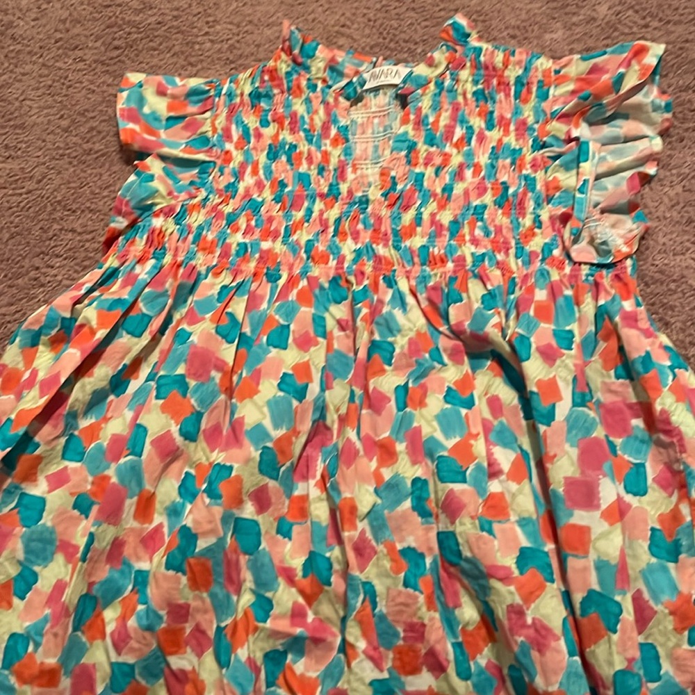 Colorful top